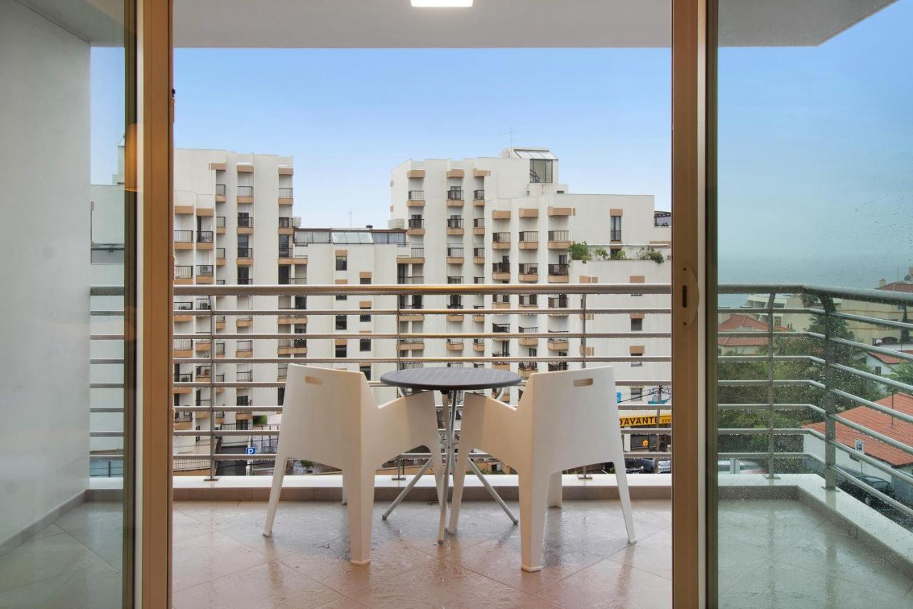 Dfm Happy Days B - Funchal Apartment ภายนอก รูปภาพ