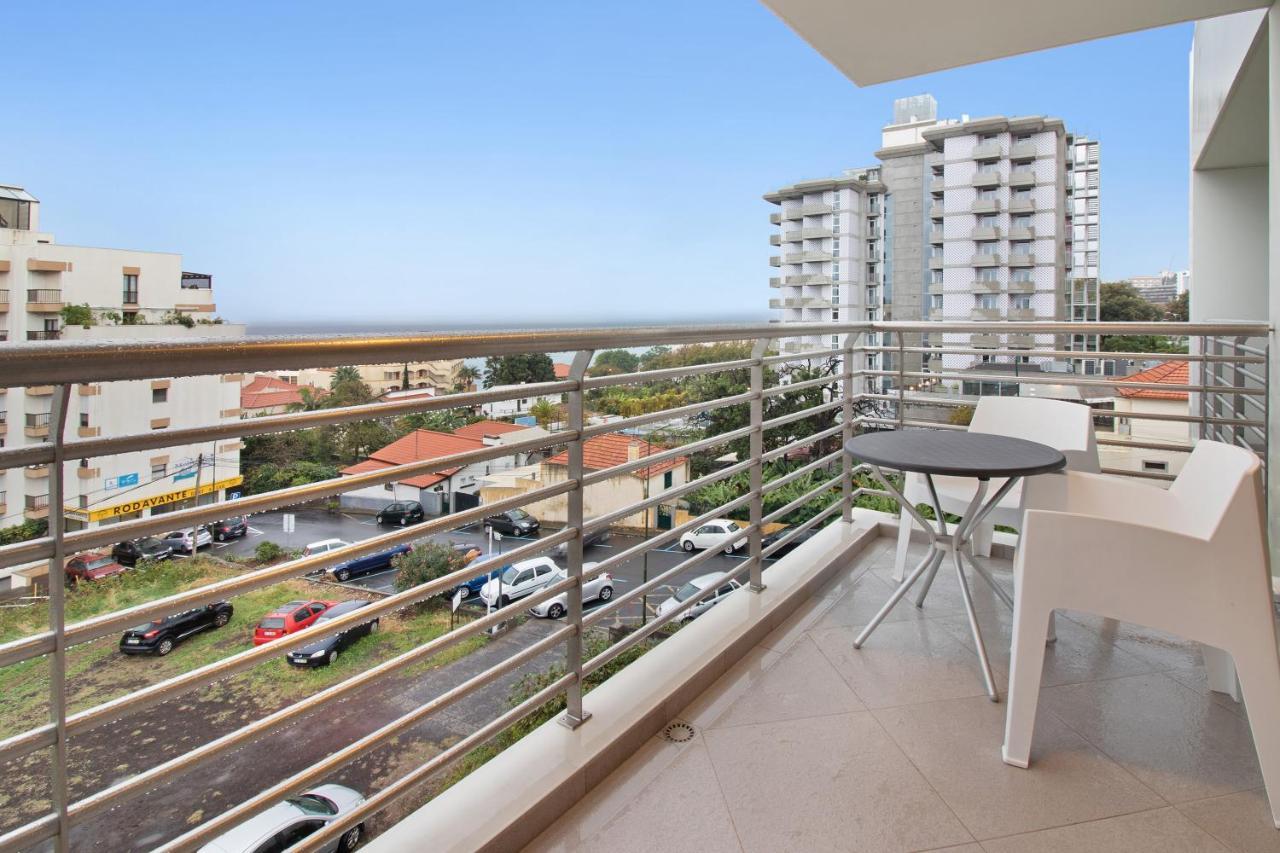 Dfm Happy Days B - Funchal Apartment ภายนอก รูปภาพ